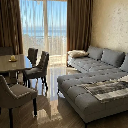 Apartman Luxury Penthouse At Valencia Gardens