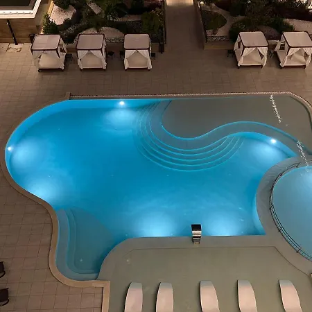 Luxury Penthouse At Valencia Gardens Διαμέρισμα Μπουργκάς