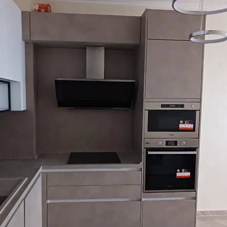 Luxury Seaview Penthouse At Valencia Gardens بورغاس