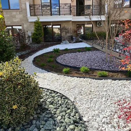 Luxury Seaview Penthouse At Valencia Gardens *