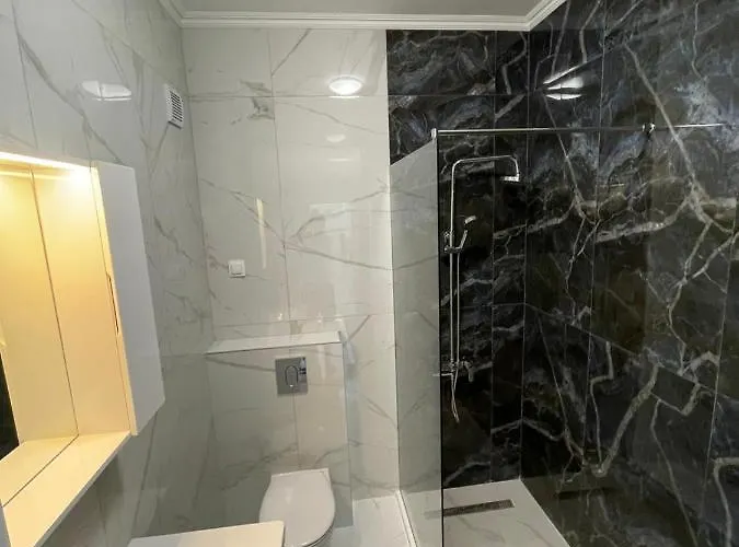 Luxury Penthouse At Valencia Gardens 아파트 부르가스