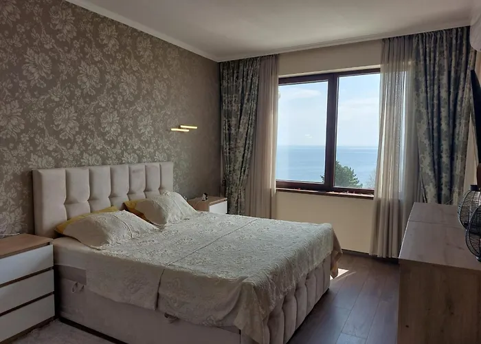 아파트 Luxury Penthouse At Valencia Gardens *